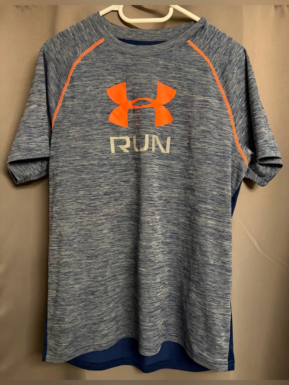 Under Armour Heather Blue Run Tee with Orange Logo | Size Medium